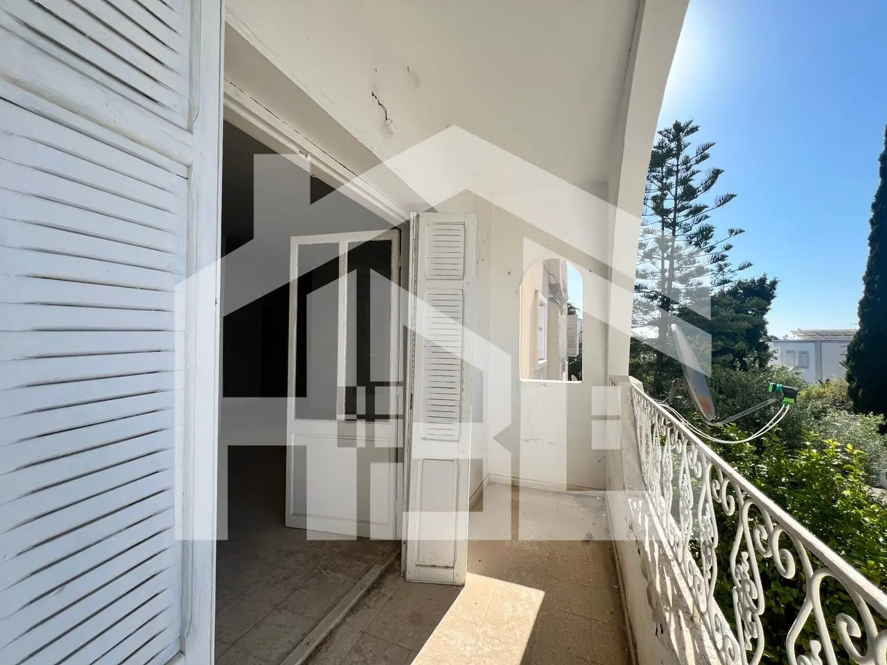 A vendre S+3 de 136 m² à Menzah 9 B