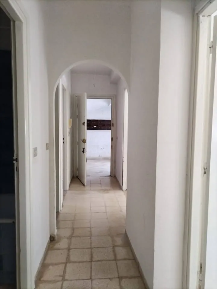 À Vendre – Appartement S+2 au Rez-de-Chaussée à EL MENZAH 7